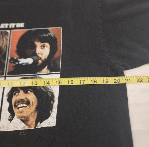 The Beatles Men's Black Band Graphic Tee Shirt Regular Fit Short Sleeve, sz LG - Picture 5 of 8